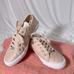 Quilted Guess tennis shoes, pale pink, size 7.5